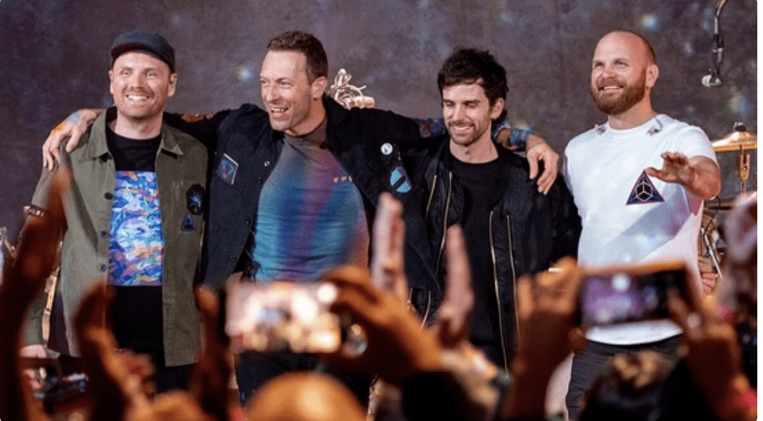 Coldplay के अहमदाबाद कॉन्सर्ट के टिकटों की बुकिंग में लाखों की भीड़, फैंस बोले- ‘फिर से नहीं मिला मौका’